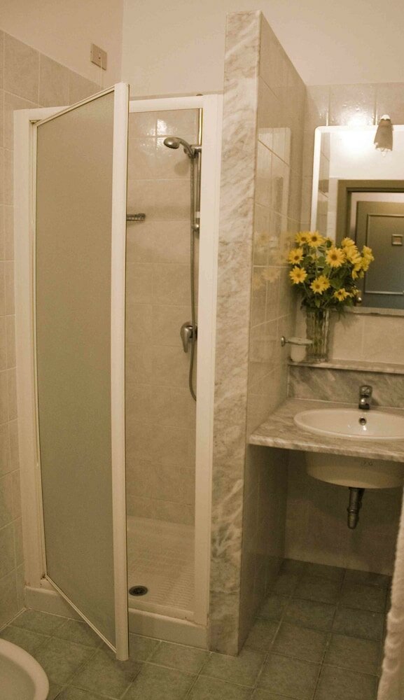 Фото Hotel Kennedy