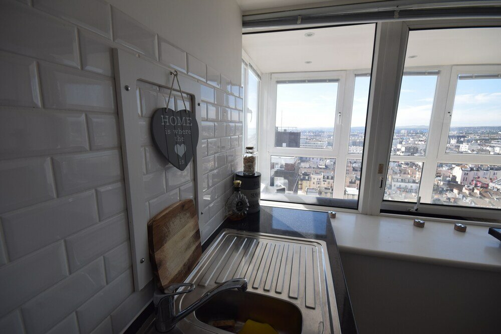 Фото Isabella Penthouse 15th Floor, Seafront