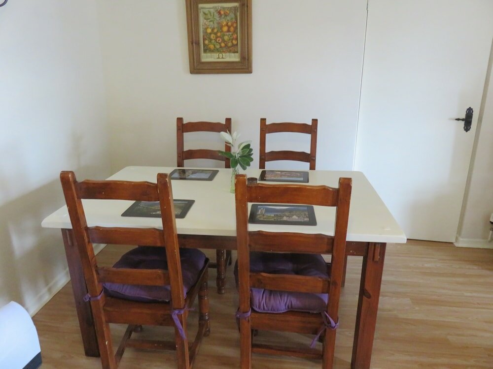 Фото The Coach House Self Catering Apartments