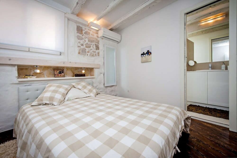 Фото Pisinium Studios