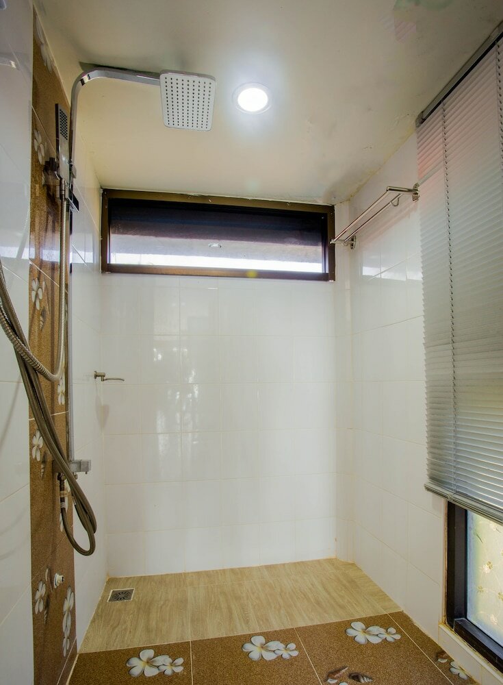 Фото The Uncle Beach Resort