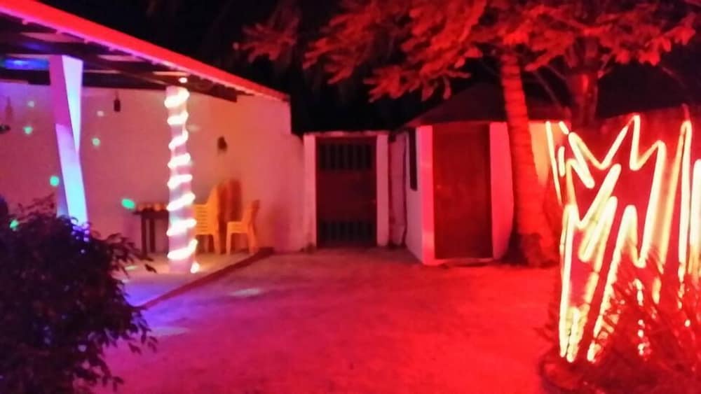 Фото Holiday Village Retreat