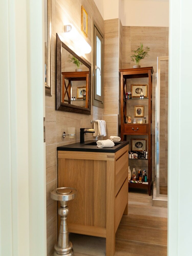 Фото Faces Art Suites