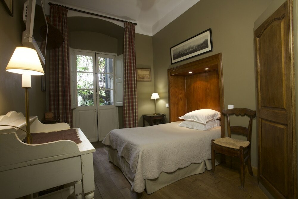 Фото Hotel Central Bastia