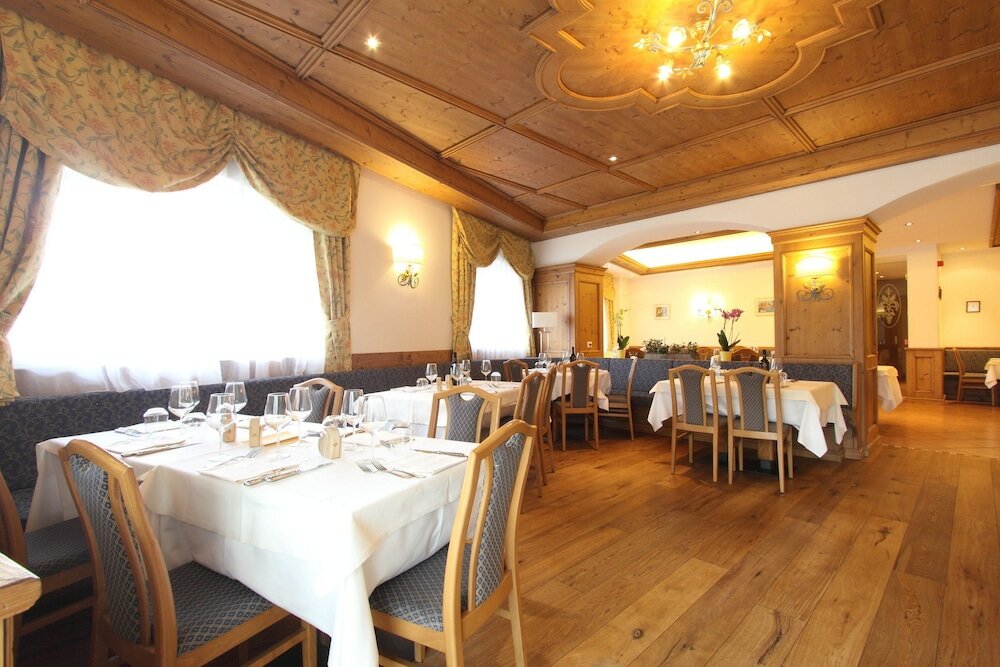 Фото Hotel Fanes Suite e SPA