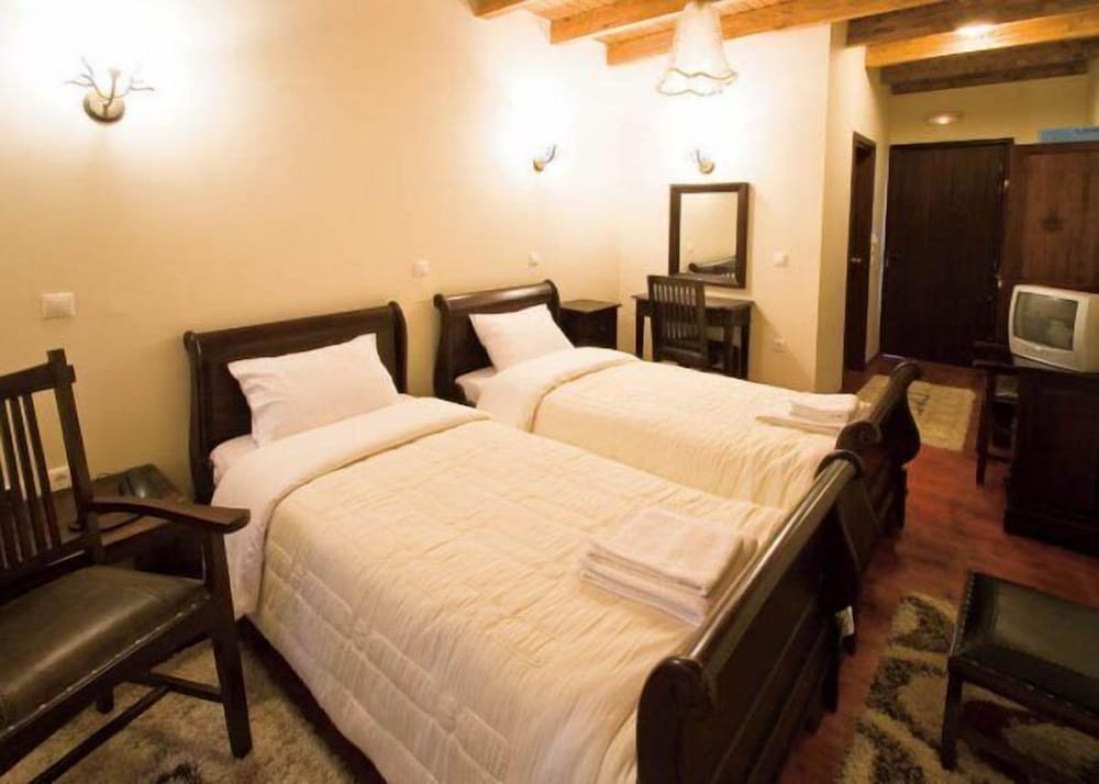 Фото Hotel Katafigi