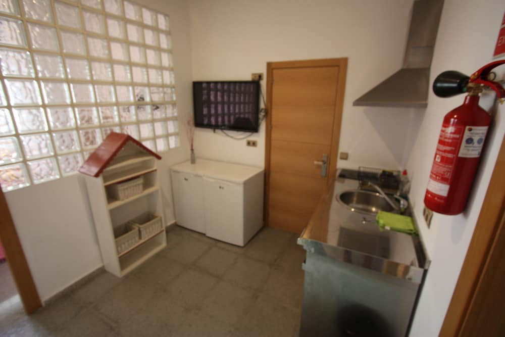 Фото Hostal La Mar