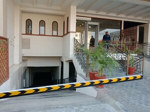 Гостиница Avari Xpress Faisalabad