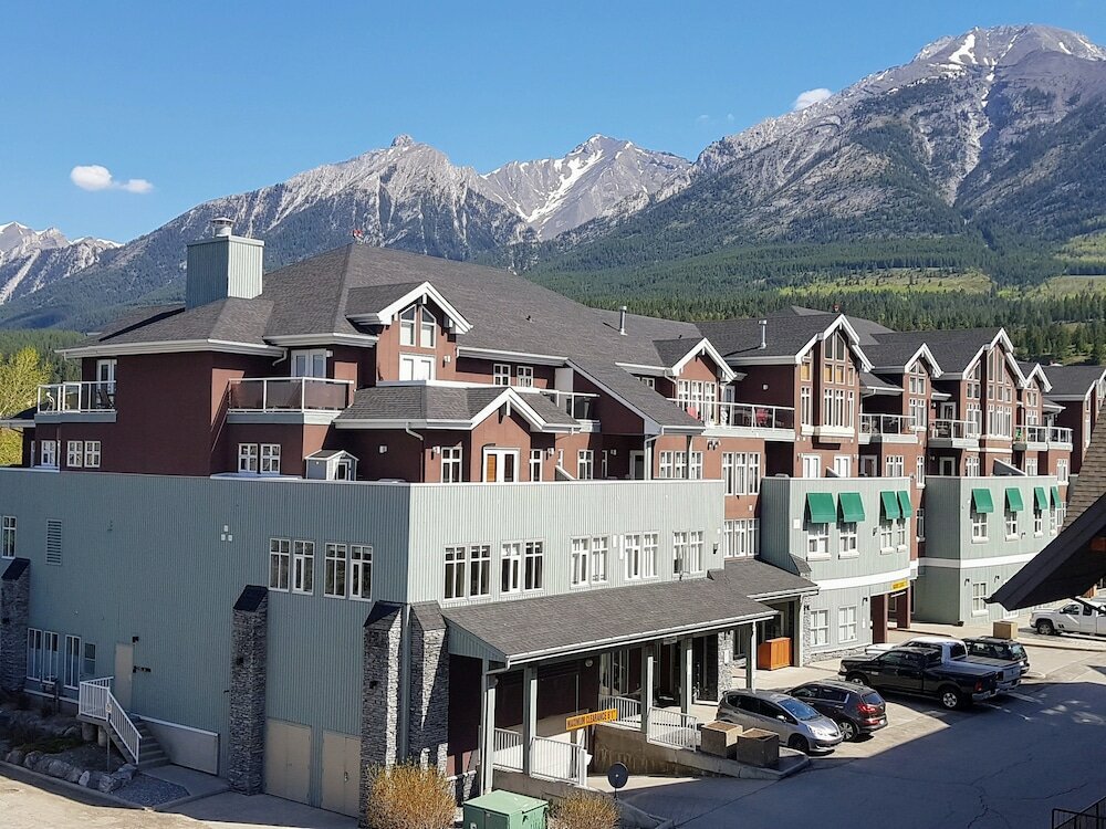 Фото Sunset Mountain Inn and SPA