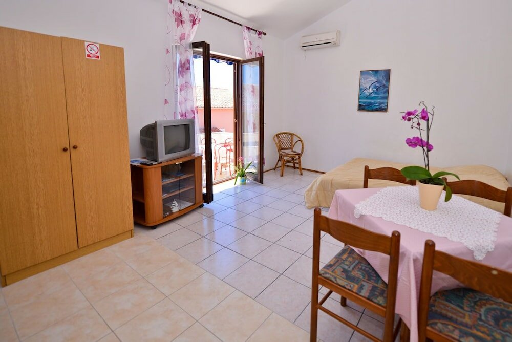 Фото Apartments Cola