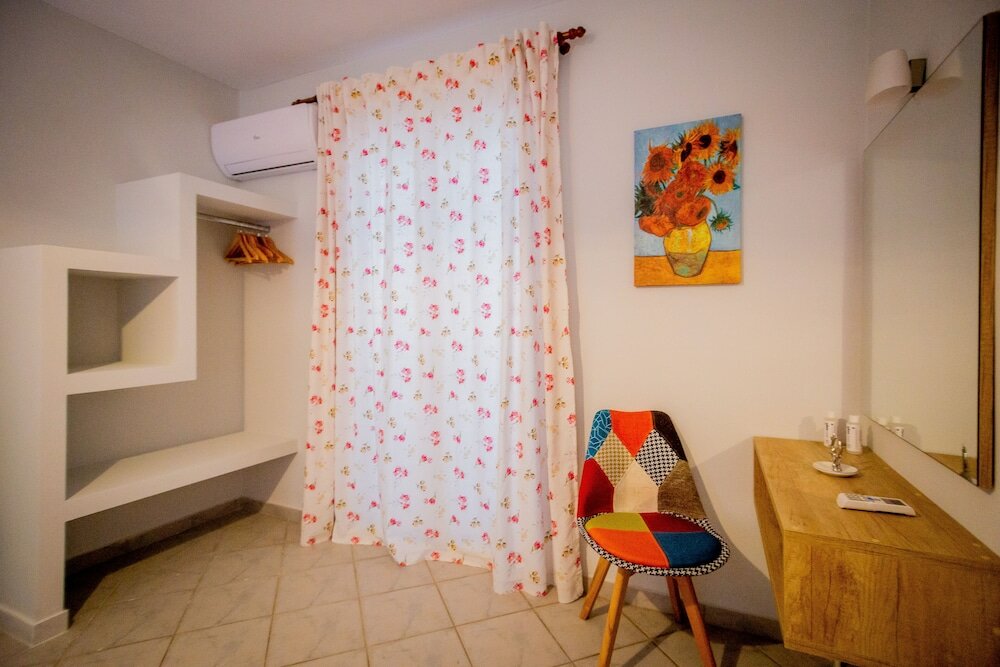 Фото Porto Gerakas Villas