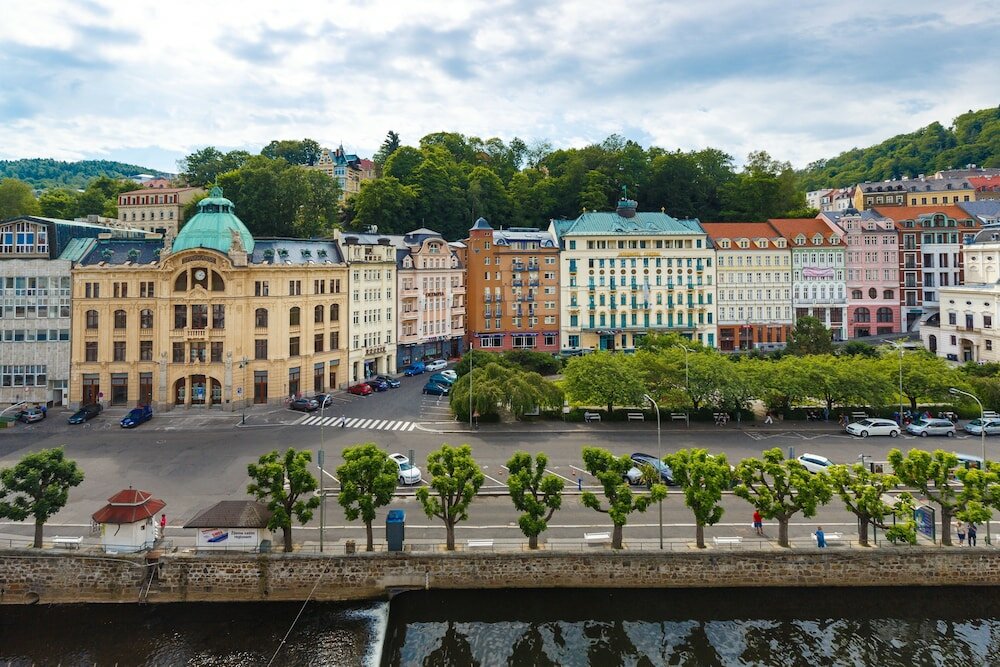 Фото Apartments Bohemia Rhapsody