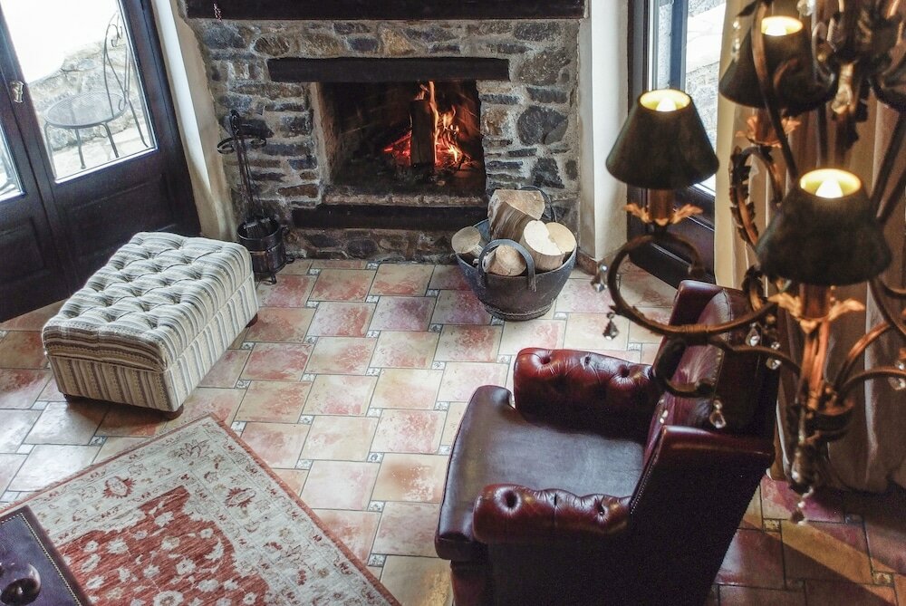 Фото Ostra Menalon Luxury Suites