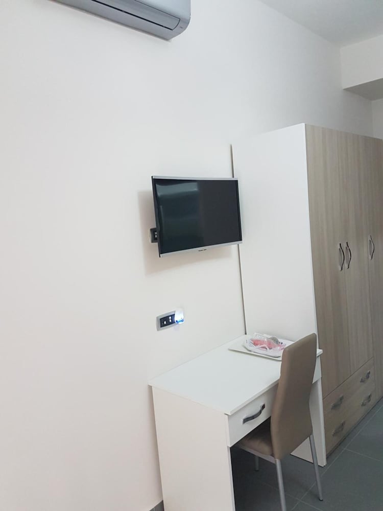 Фото Donn'Anna Bed & Breakfast