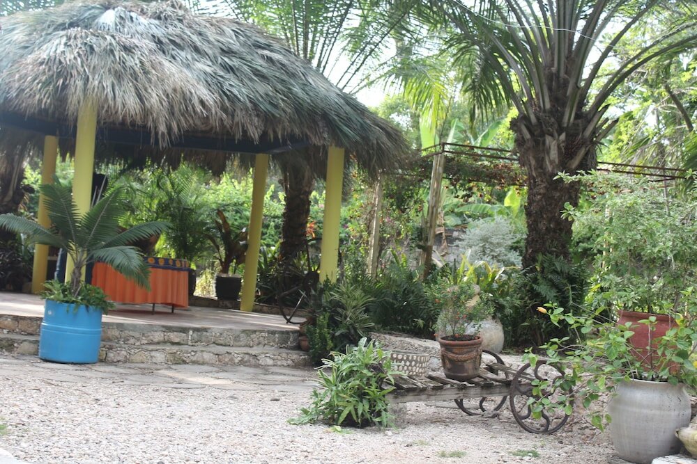 Фото Le Jardin Hotel Restaurant