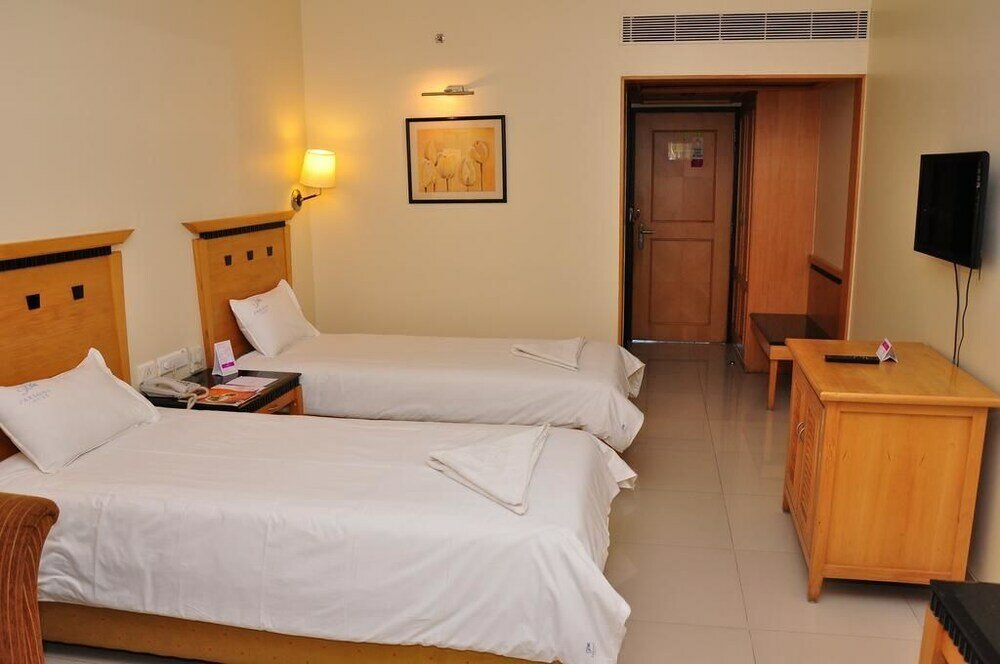 Фото Parsons Court