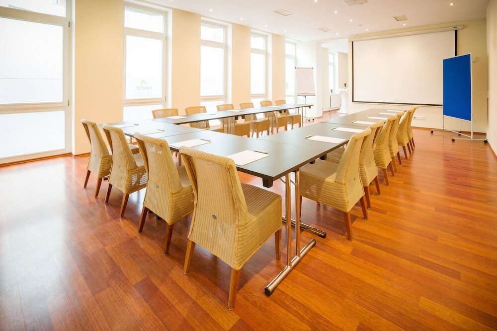 Фото Hotel Neutor Express