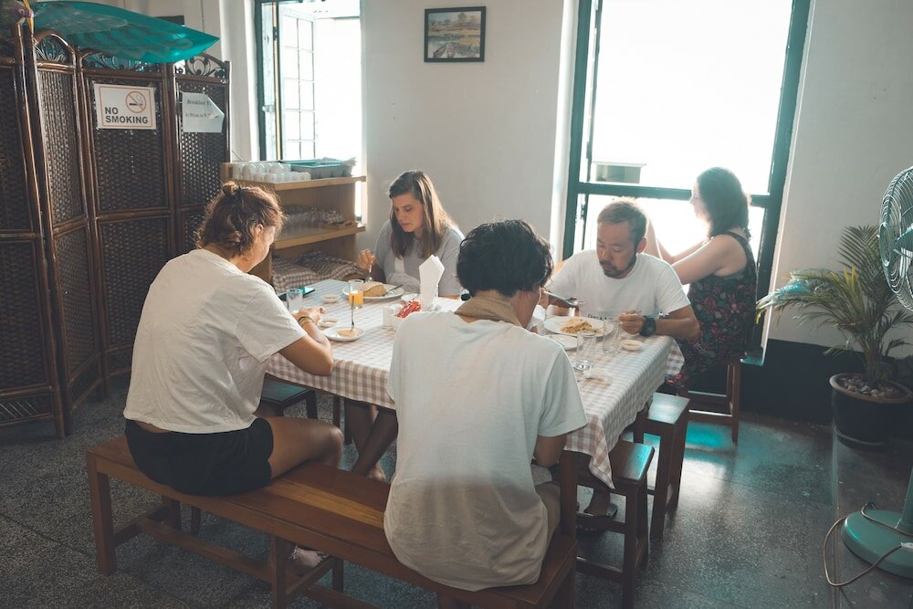 Фото 501 Merchant Bed & Breakfast - Hostel