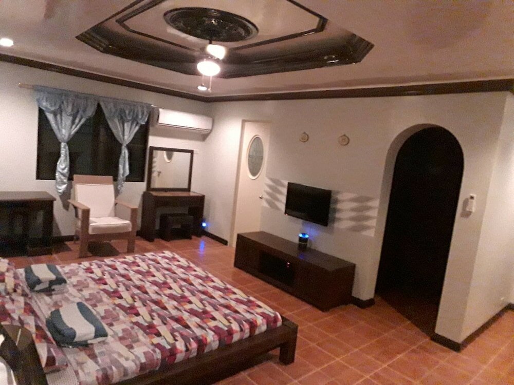 Фото Kim Beatriz Compound