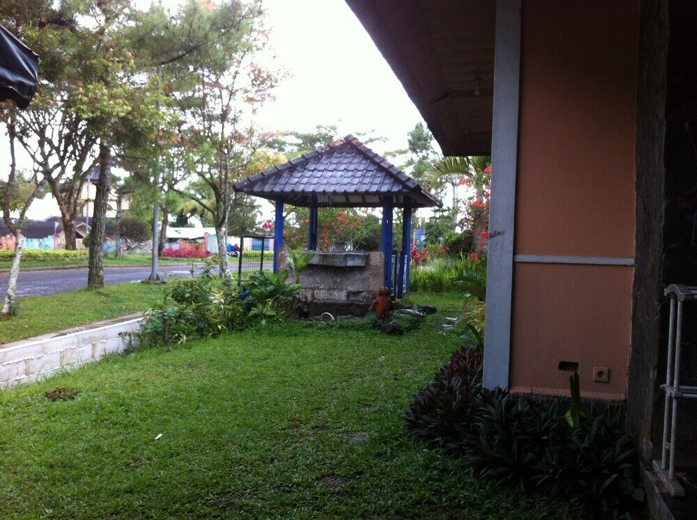 Фото Villa Kota Bunga Seruni