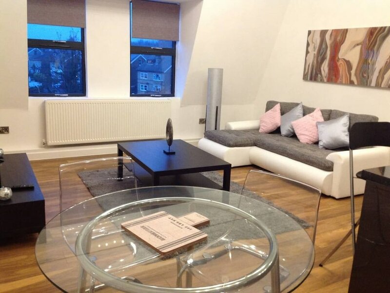 Гостиница Manhattan Heights 3 в Мейдстоне