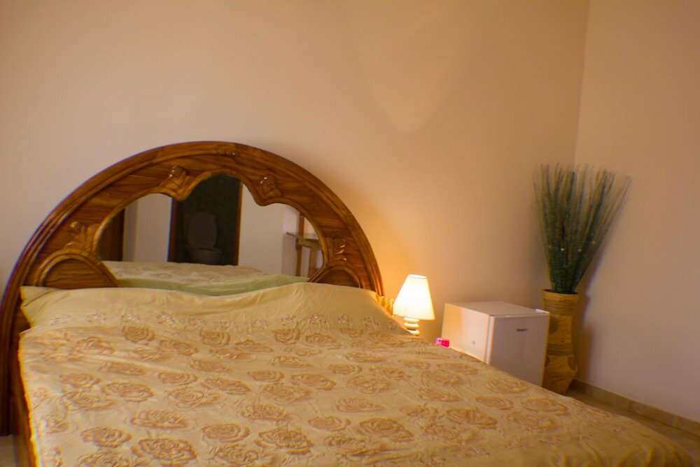 Фото Jeane's Appart Hotel