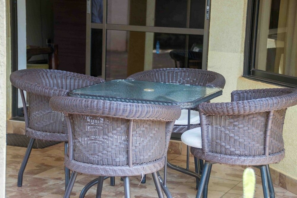 Фото The Dove's Nest Hotel