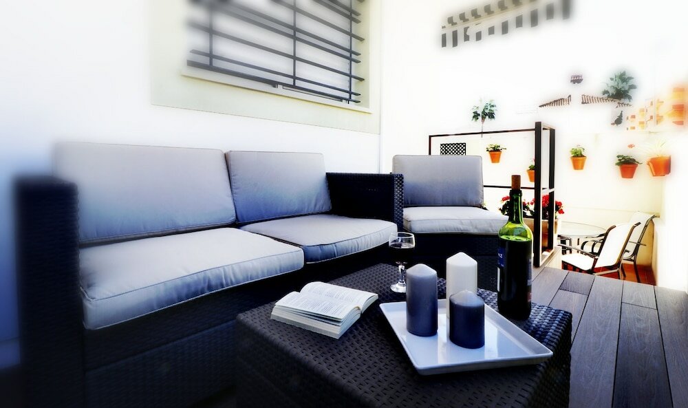 Фото Apartamentos San Francisco by Summerland