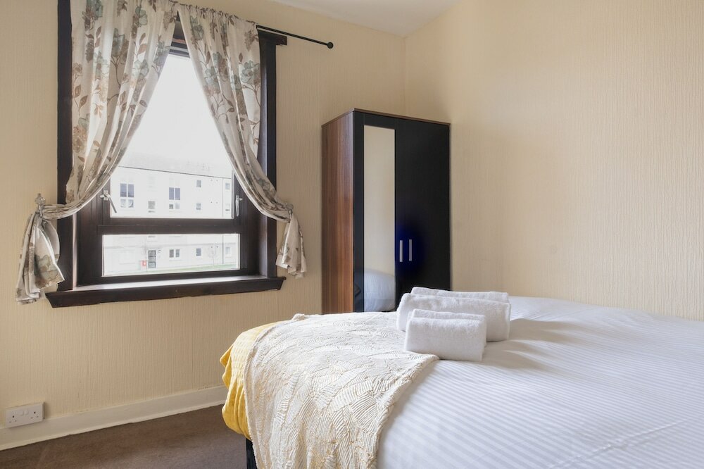 Фото Novelty Suites - Roslin Street