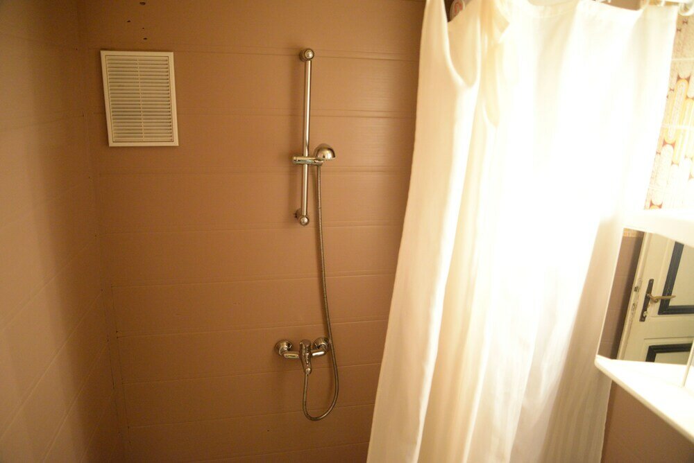 Фото The English Guest-House