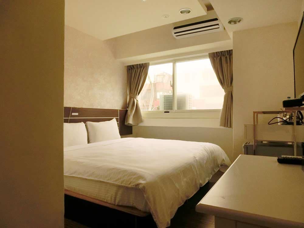 Фото Jhong-Sing Hotel