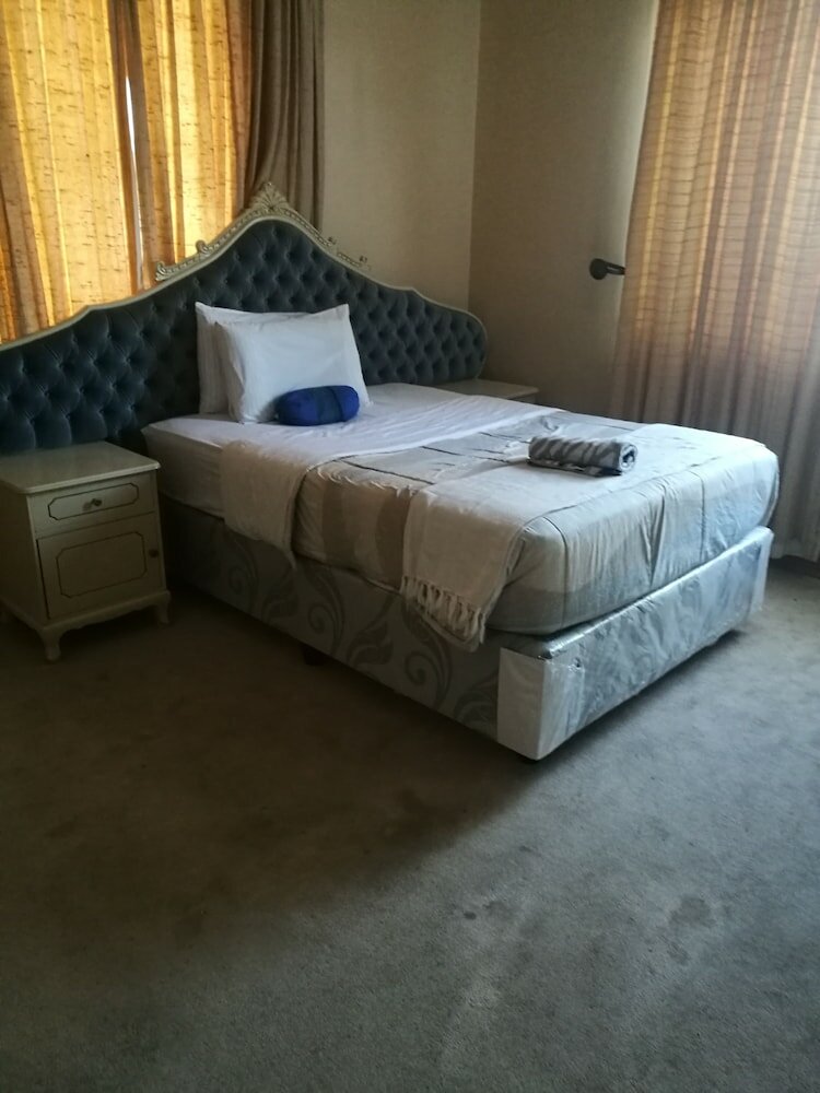 Фото Naisar Holiday Home & Cottage Primrose