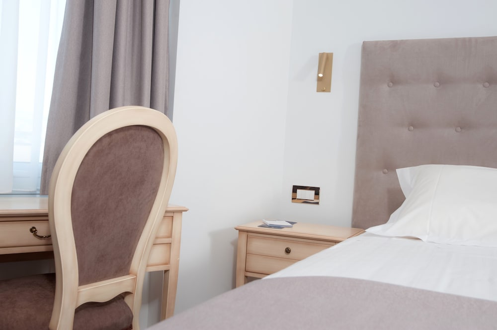 Фото Acropolis Spirit Boutique Hotel