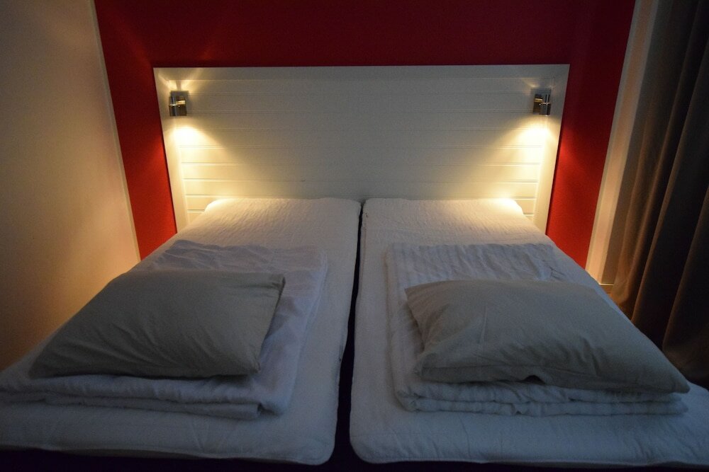 Фото Hostel Snoozemore