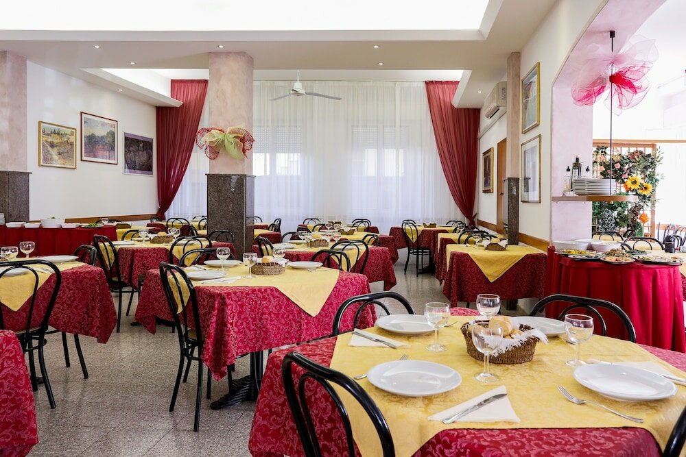 Фото Hotel Susanna