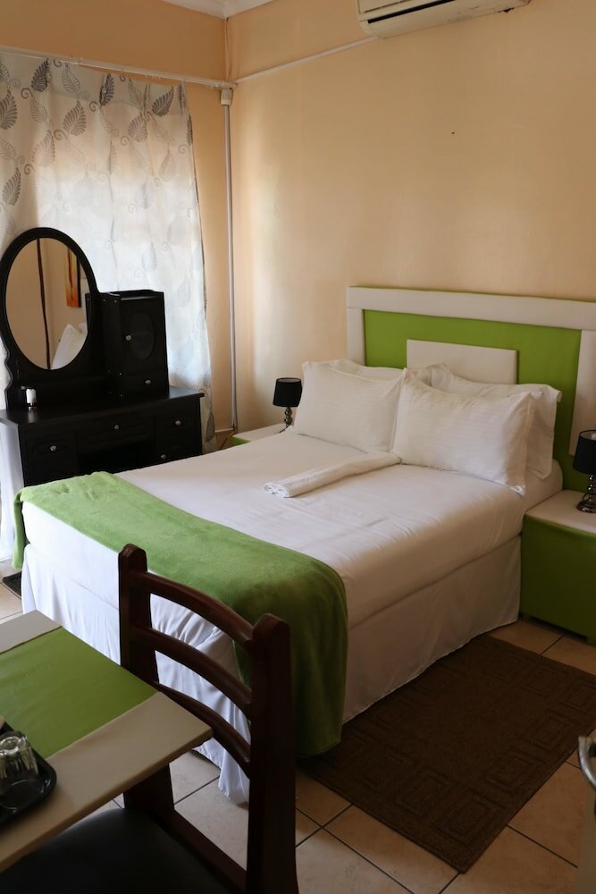 Фото отеля 5