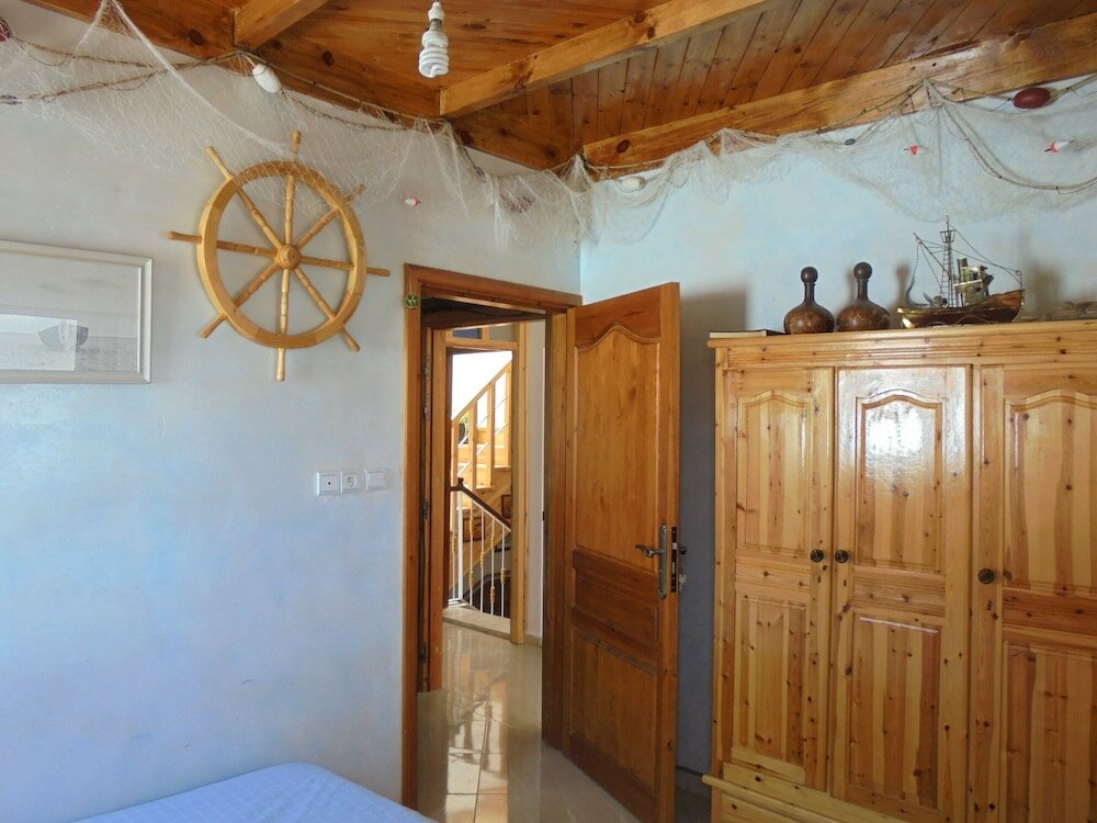 Фото Seaside House