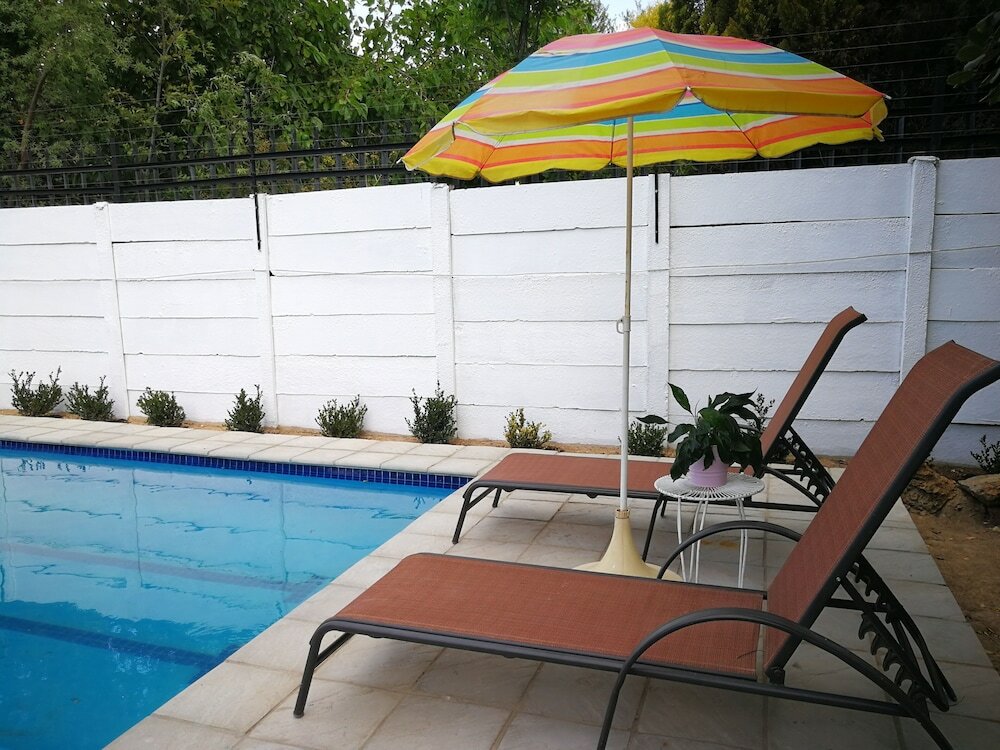 Фото Bedford Manor