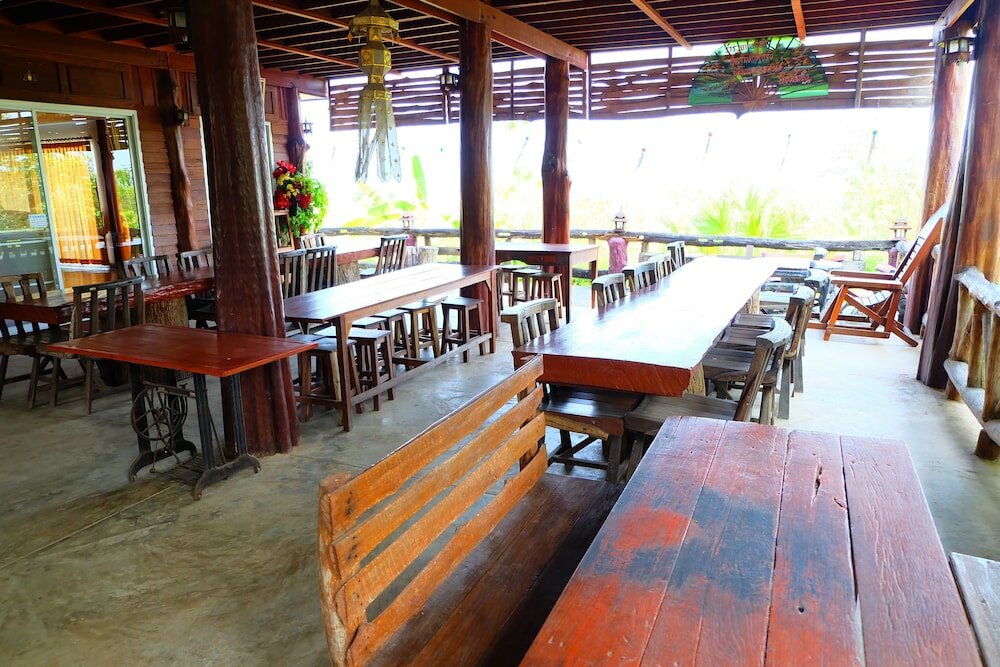 Фото Khunchay House