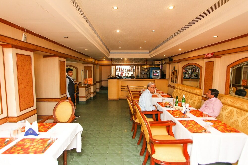 Фото Hotel Ballal Residency