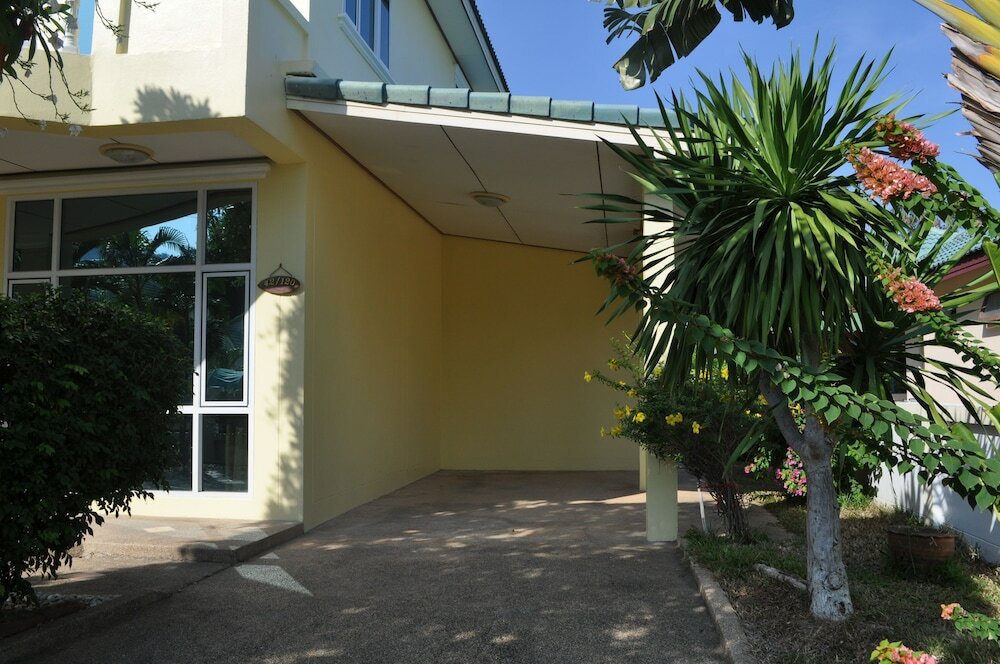 Фото Tropical Hill by Melody Hua-Hin