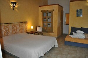 Domaine de Blancardy (Occitanie, Hérault, Arrondissement de Lodève, Forêt Domaniale de Saint-Guilhem-le-Désert), hotel