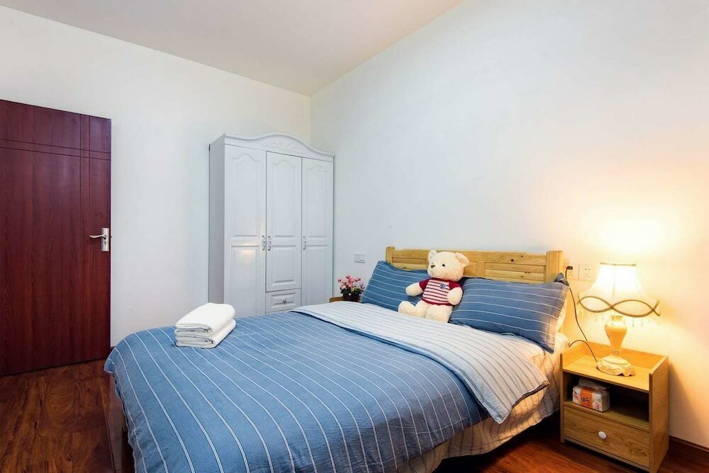 Фото Linjia Boutique Apartment