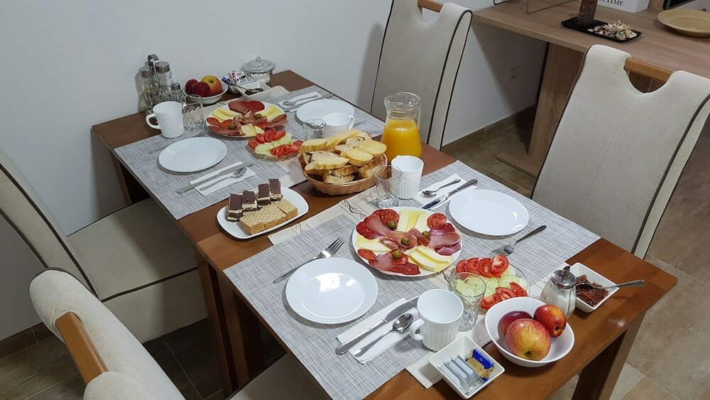 Фото Plitvice Lakes Villa Prica