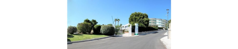 Фото Hotel Lo Smeraldo