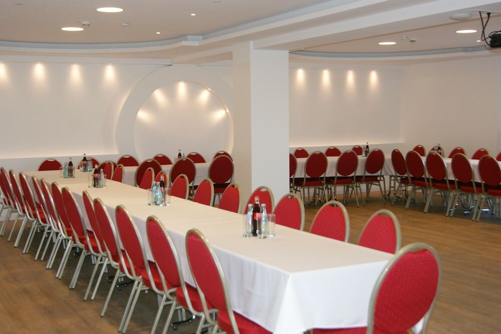 Фото Hotel am Rathaus