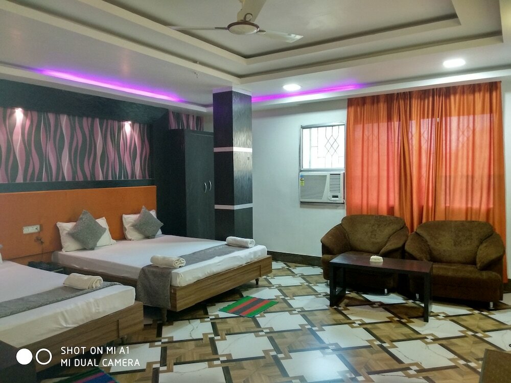 Фото Hotel Rajkamal