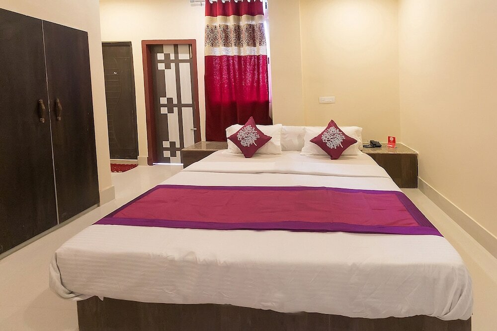 Фото Hotel Om Regency