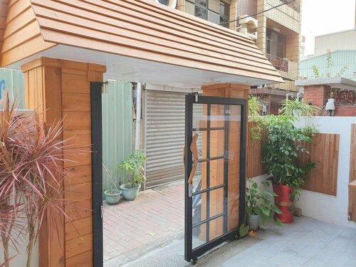 Гостиница Honey House Tainan в Тайнани