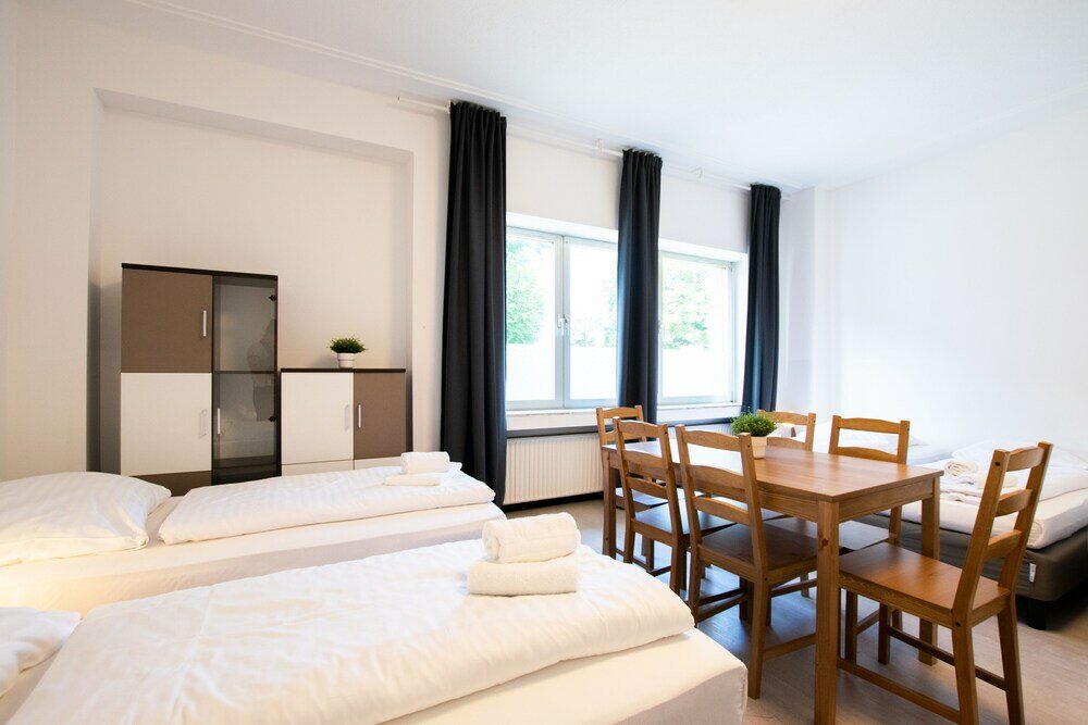 Фото Comfortable Large Center Apartment